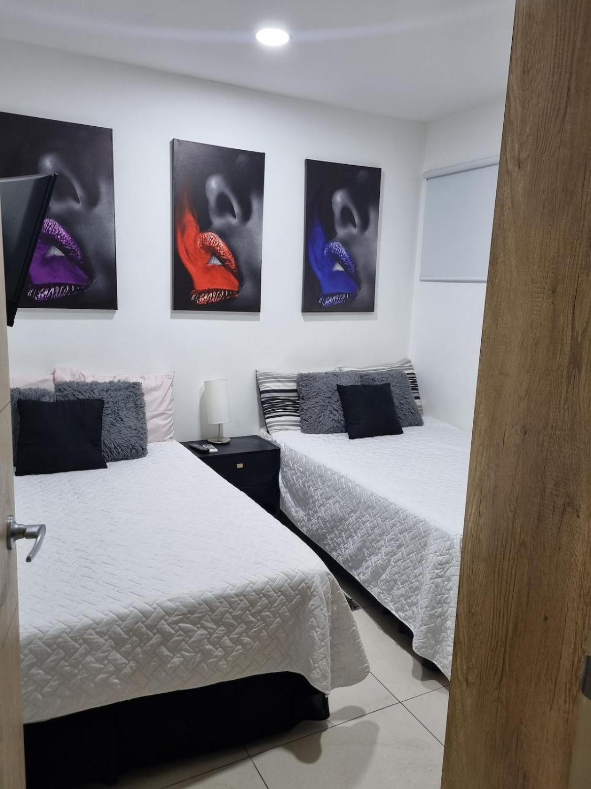 Apartment Luxurious In The Escalon Bluesky